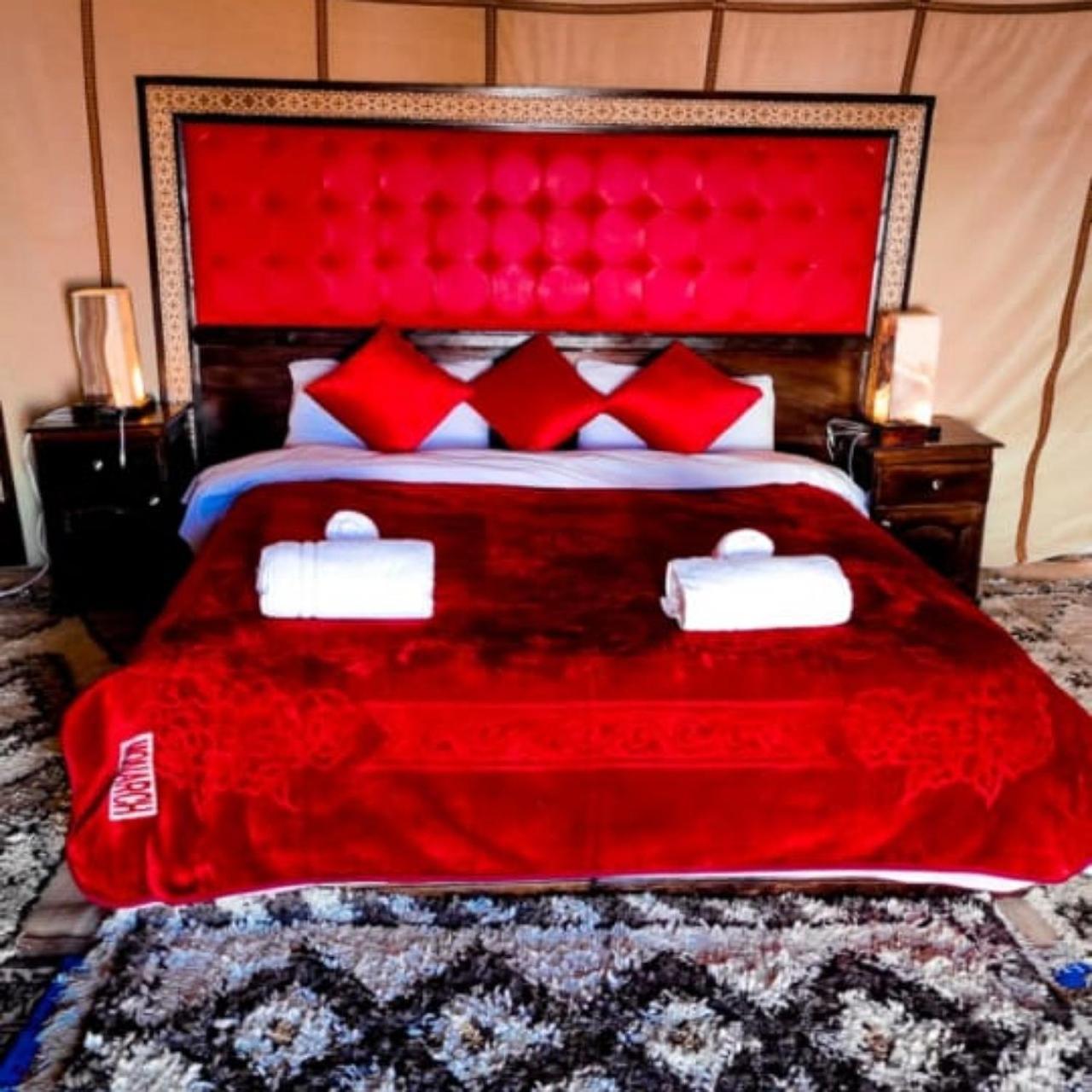 Sahara Luxury Glamping Hotel Merzouga Buitenkant foto